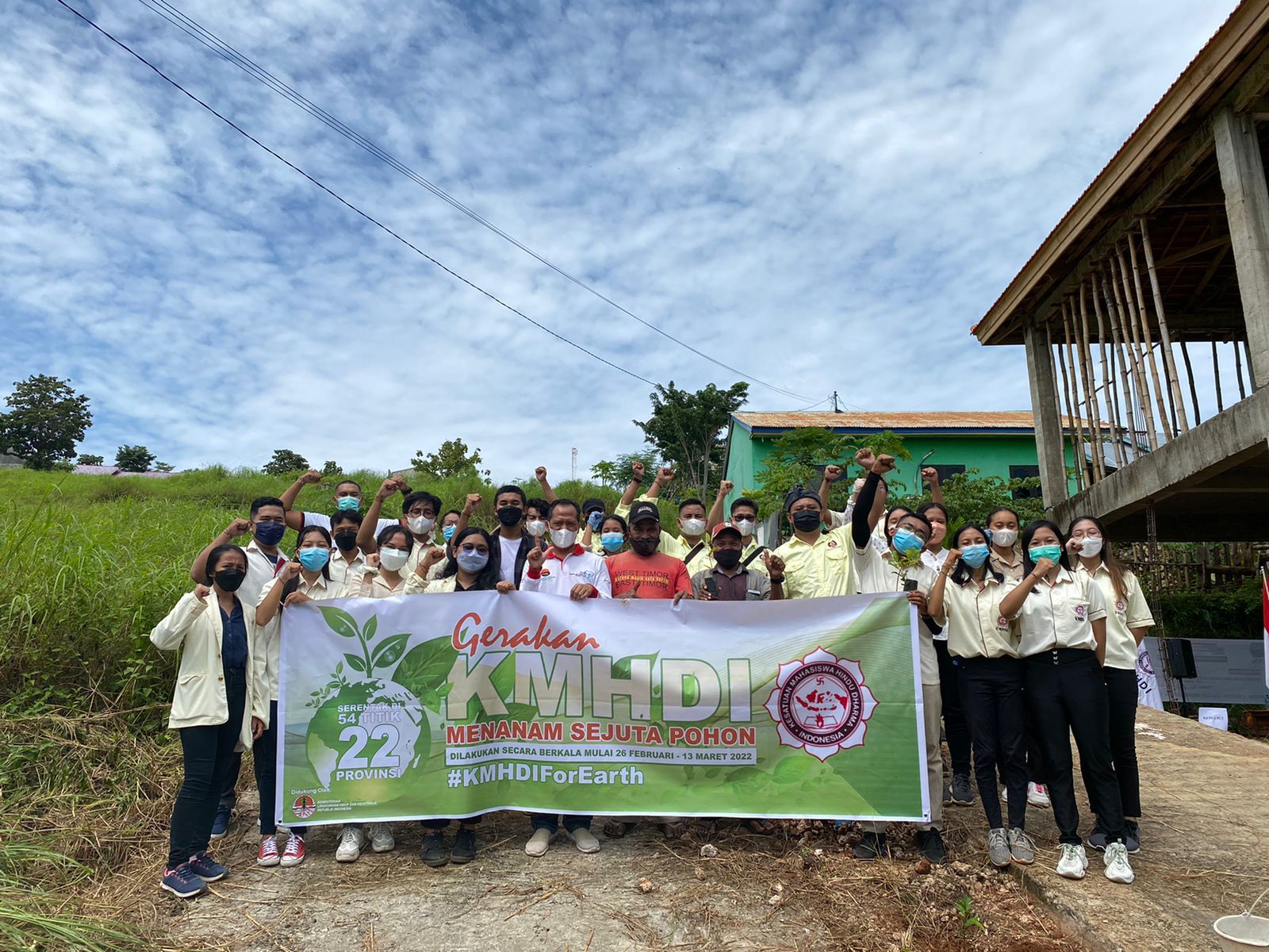podiumnews.com-KMHDI NTT Laksanakan Gerakan KMHDI Menanam Sejuta Pohon
